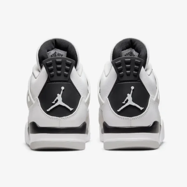 Air Jordan 4 Military Black - Image 4