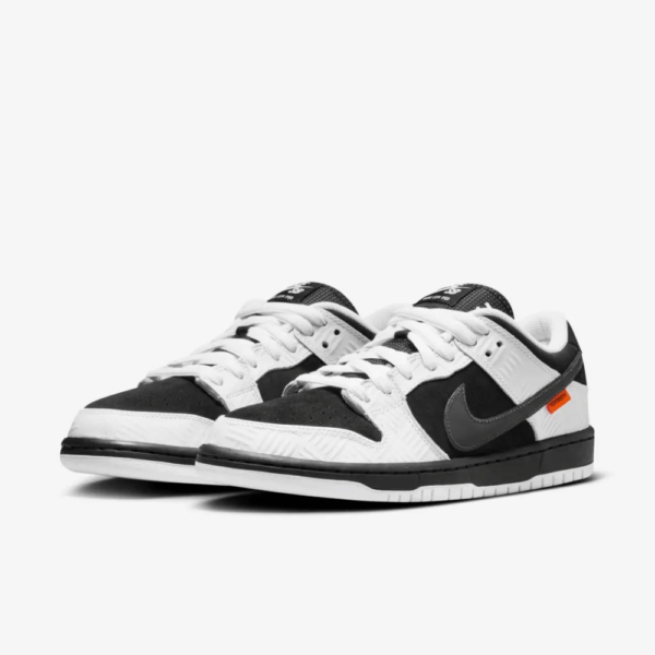 TIGHTBOOTH x Nike SB Dunk Low Pro Black White - Image 3