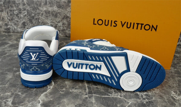 Louis Vuitton Trainer Low - White/Blue - Image 4